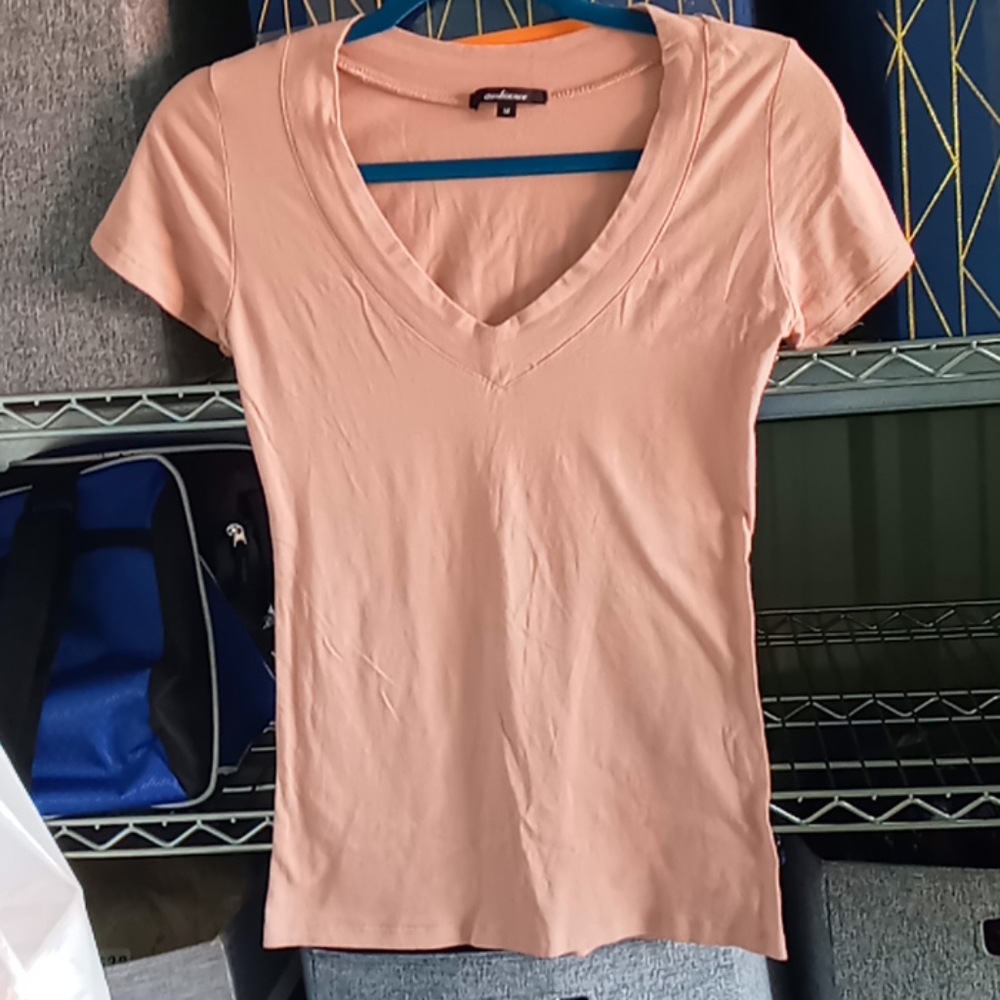 Women's short sleeve shirt size medium